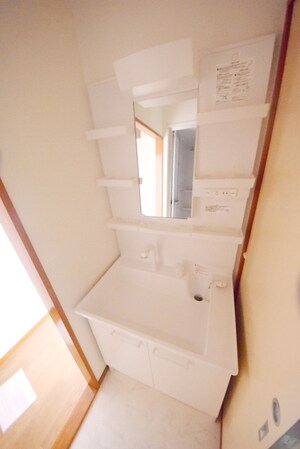 是政ニューグリーンマンションの物件内観写真